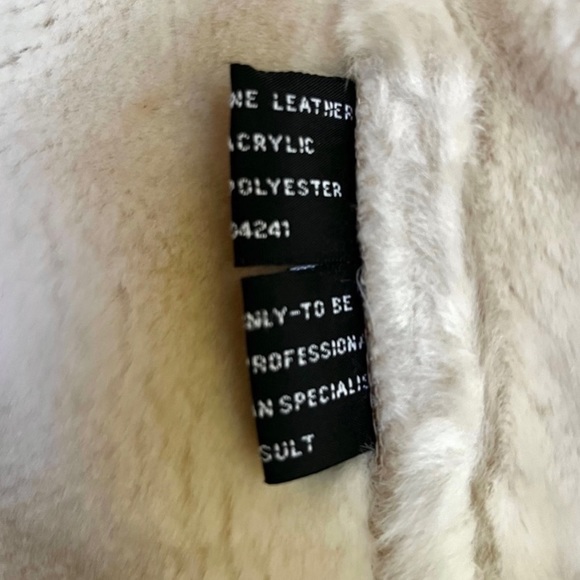 *SOLD* Vintage Y2K Leather Bomber Jacket w/ Faux Shearling … - Picture 10 of 13